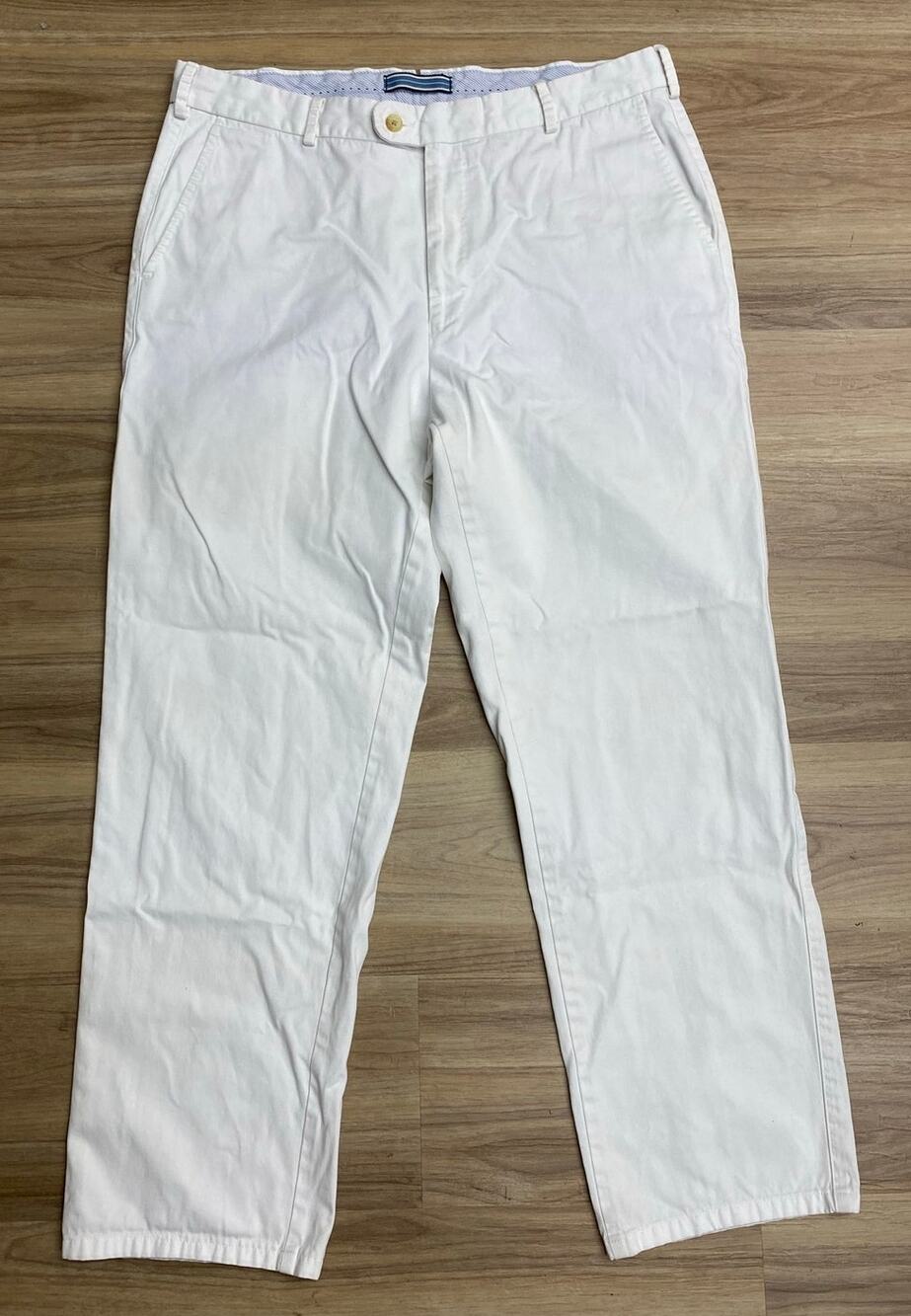 Men Peter Millar Raleigh Washed Twill white cotton chino dress pants, 35
